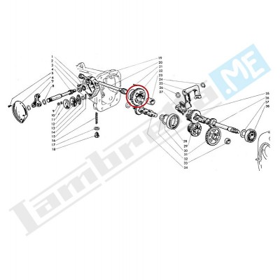 Ingranaggio folle sul primario 150 cc ( 3 innesti)