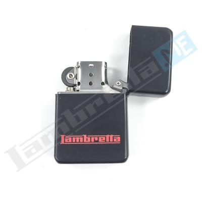 Accendino ZIPPO Lambretta-NERO