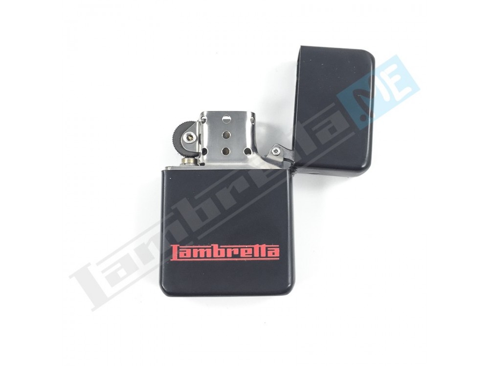 Accendino ZIPPO Lambretta-NERO